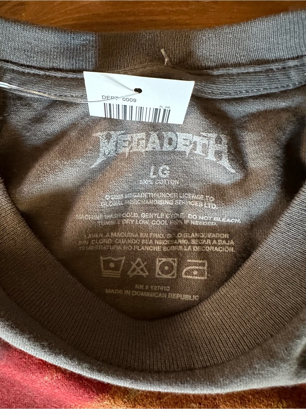 Hot Topic Megadeth Rattlehead Graphic Tee - Picture 6 of 7